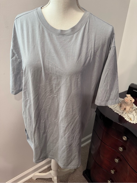 Other - Classic Men's Crew Neck T-Shirt - Light Gray